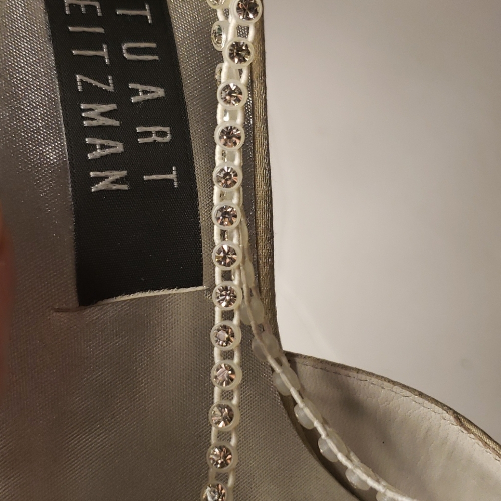 Stuart Weiztman Beige Shimmer Heel Size 8 - image 8